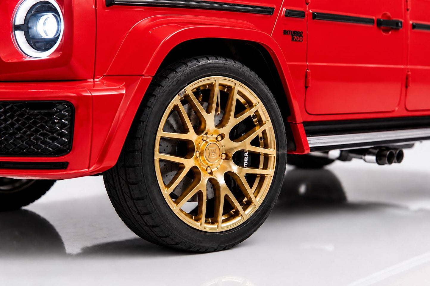 Brabus G-Wagon 1:24 Diecast Model Car
