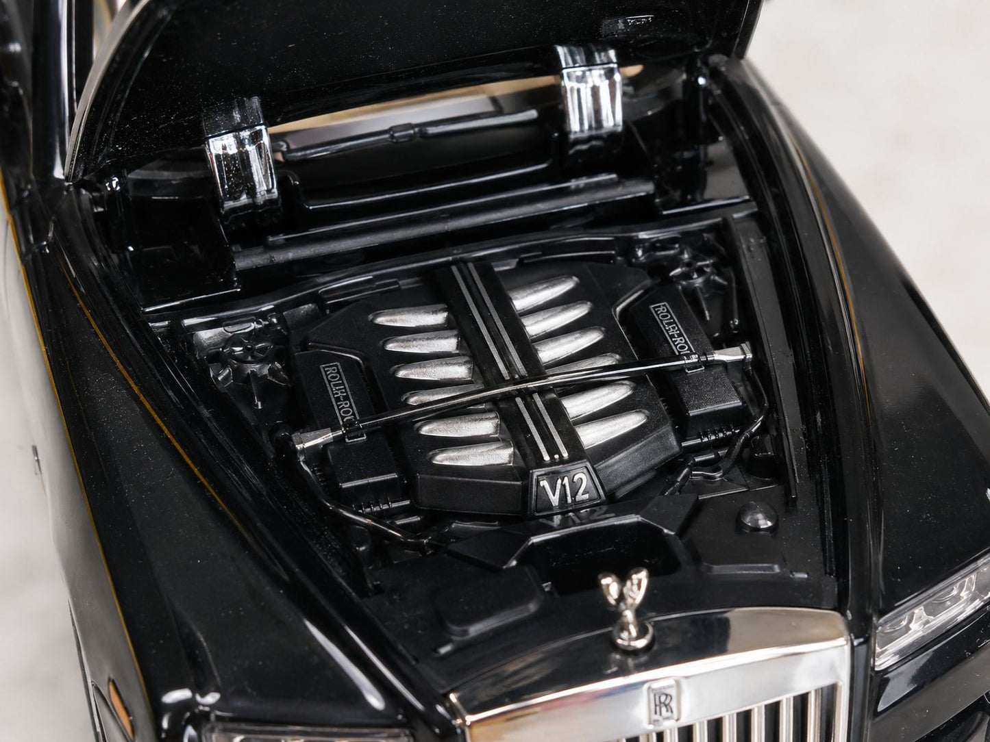 Rolls Royce Phantom 1:24 Diecast Car Model
