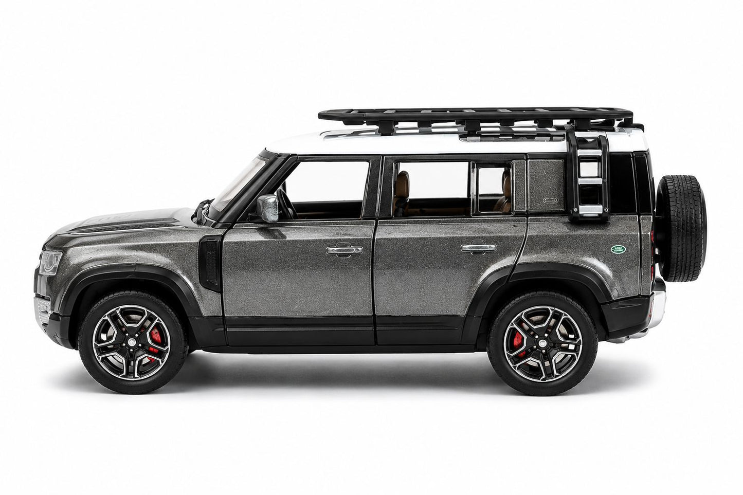 Land Rover Defender 110 1:24 Diecast Model Car